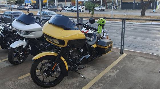 HARLEY-DAVIDSON ROAD GLIDE SPECIAL 